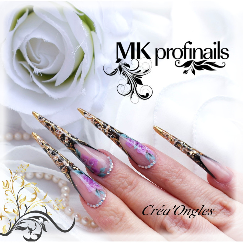 Stiletto fait avec le Mix Black and Color 7