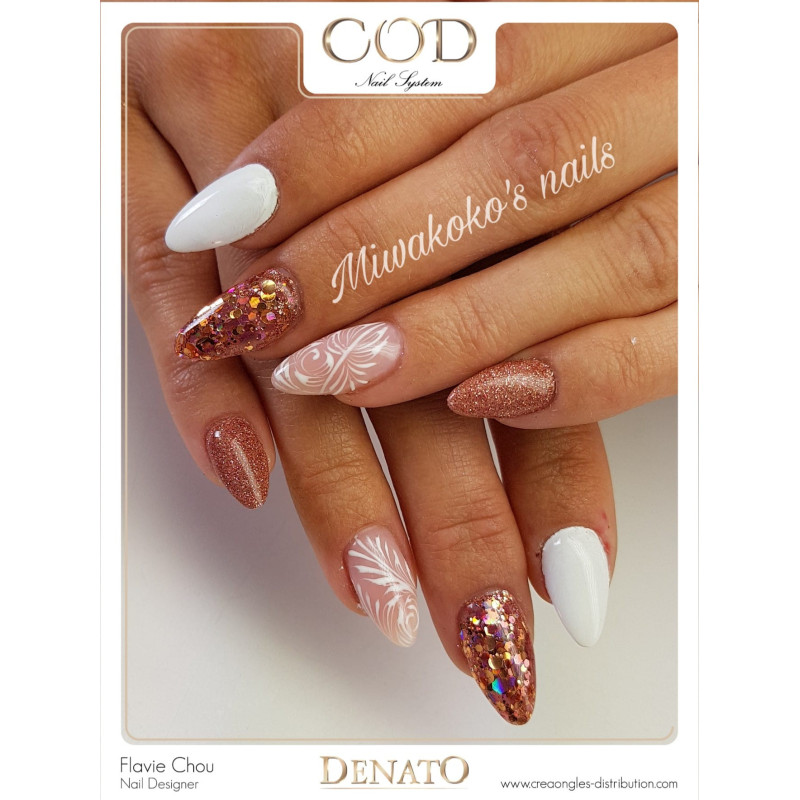 Amande fait avec le Mix rose Gold