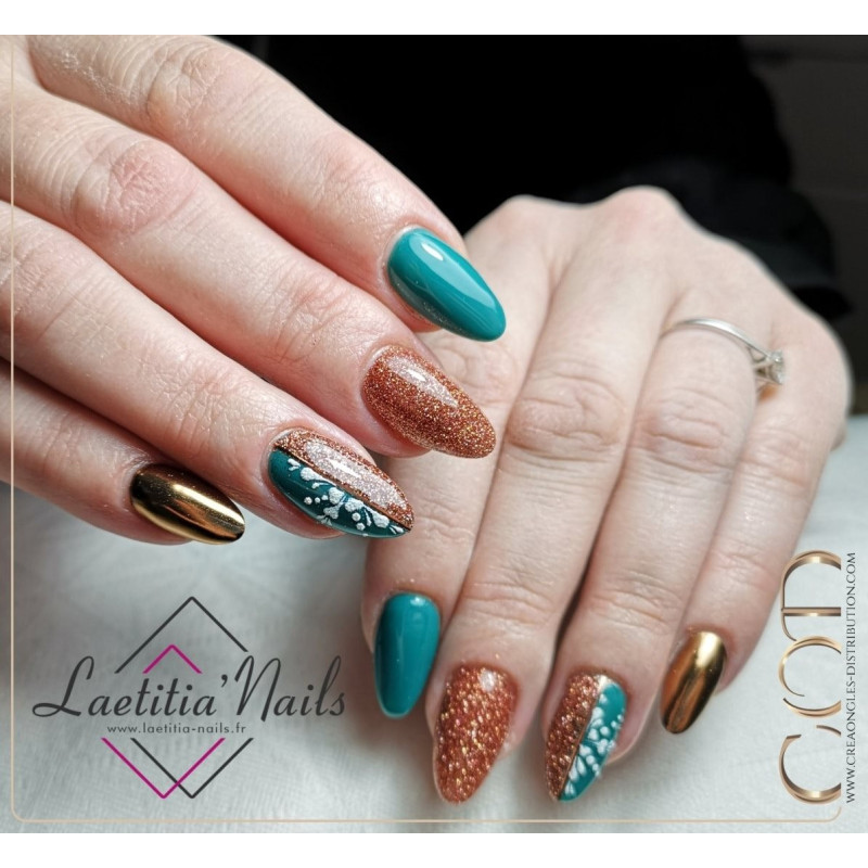 Amandes faites avec le My Color To The Music