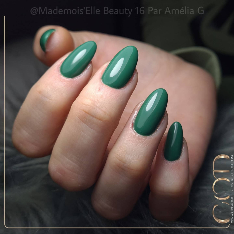 Almond fait avec le My Color Shallow