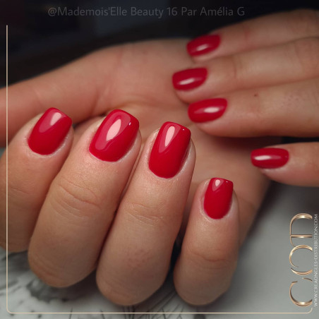 Squoval fait avec le My Color Self Control 