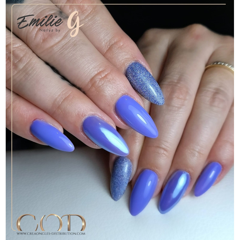 Almond fait avec le My Color Girlfriend