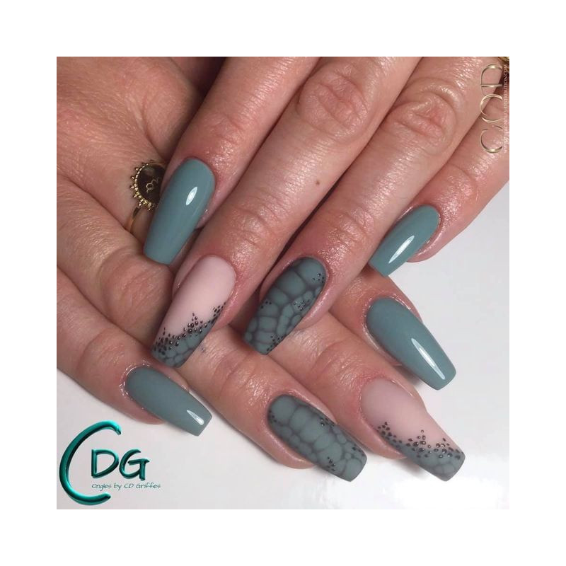 Square long fait avec le My Color Pop 