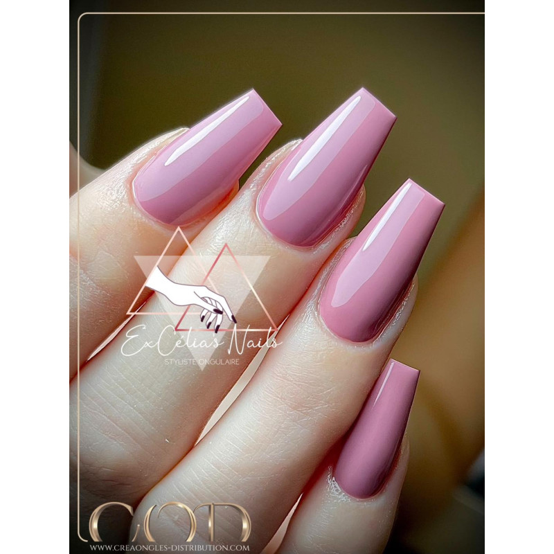 Square fait avec le Gel couleur Good Bye