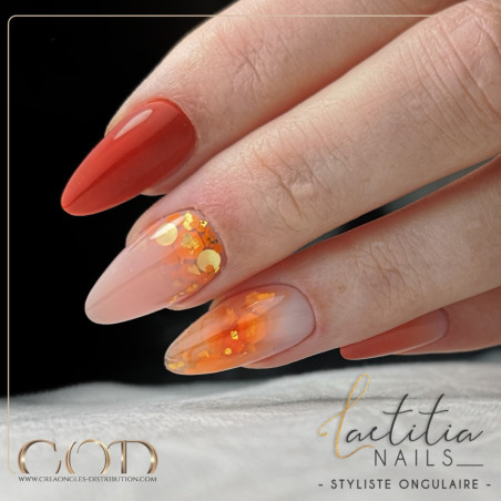 Almond fait avec le my Color Hotel California