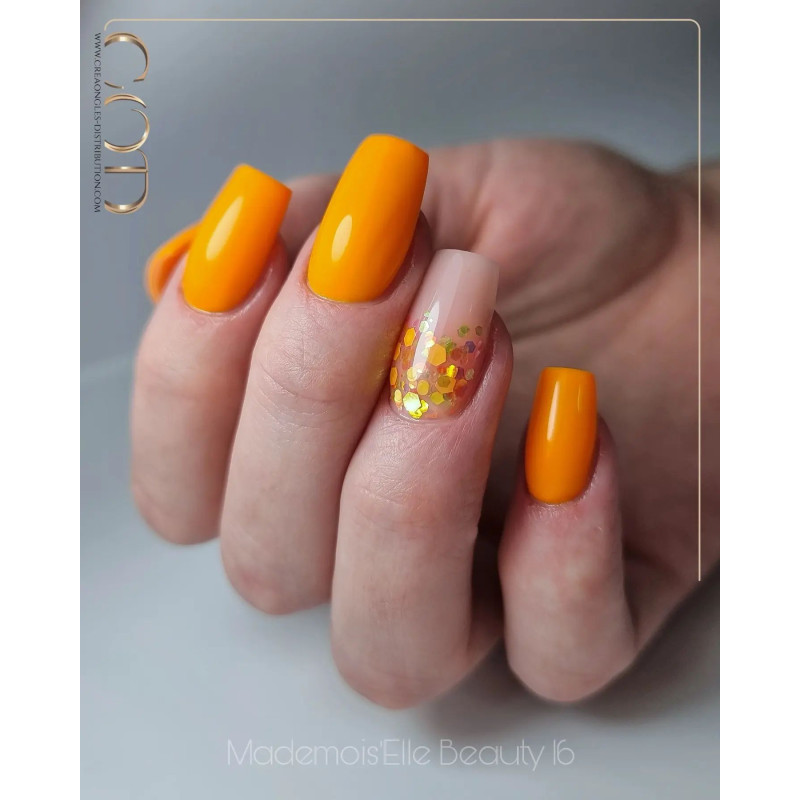 Square fait avec le My Color Saga Africa