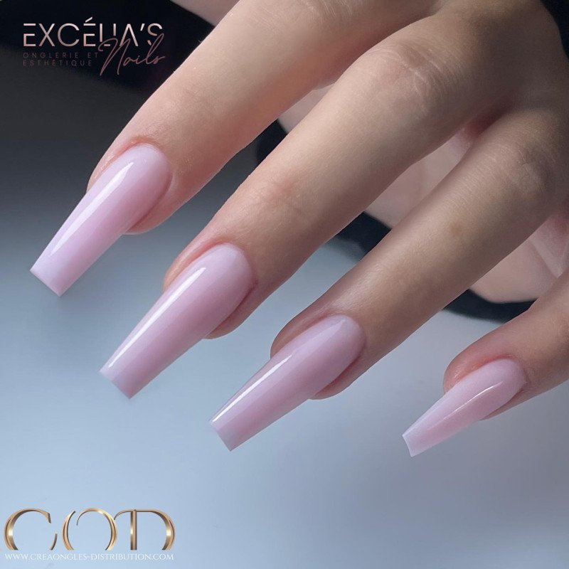 Square fait avec l'Acrygel Candy Pink