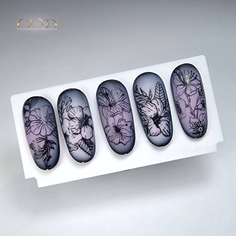 Capsules noir faites avec le Rubber Base Candy Violet