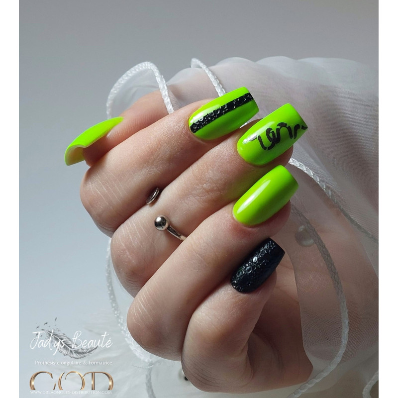 Square fait avec le Gel couleur Lemonado