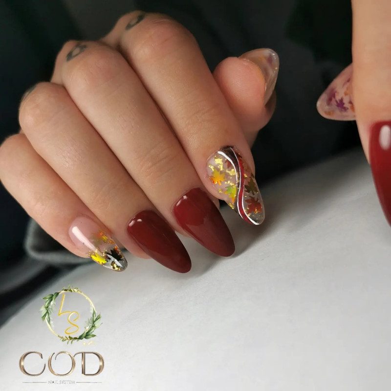 Almond fait avec le Glitter Maple 4