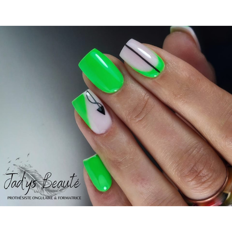 Nail art fait avec le My Color Calypso