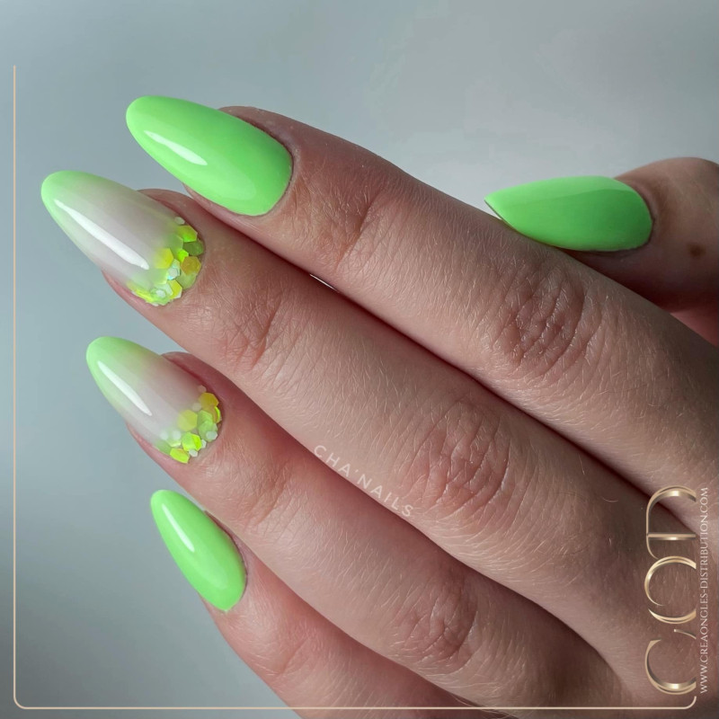 Almond fait avec le My Color Brasilia