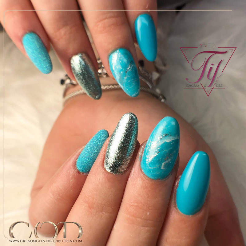 Almond fait avec le My Color Hope