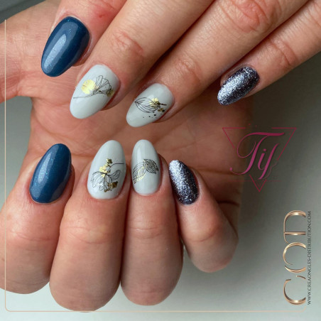 Oval fait avec le My Color Space Oval fait avec le My Color Space