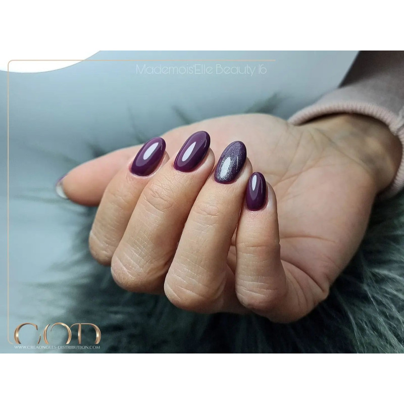 Oval fait avec le My Color Why Not