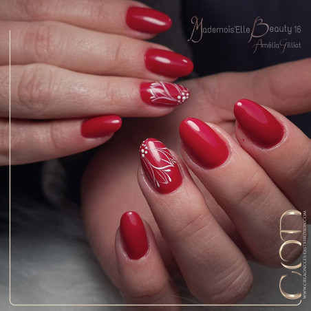 Oval fait avec le My Color Self Control 
