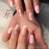 Manucure faite avec le Glitter Shine Pink Old