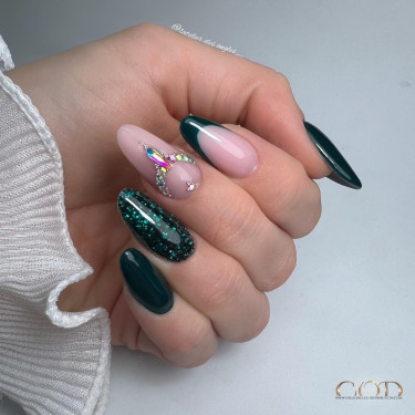 Electric Spark Black green