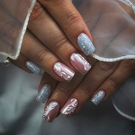 Square fait avec le Shimmer Milky Blue