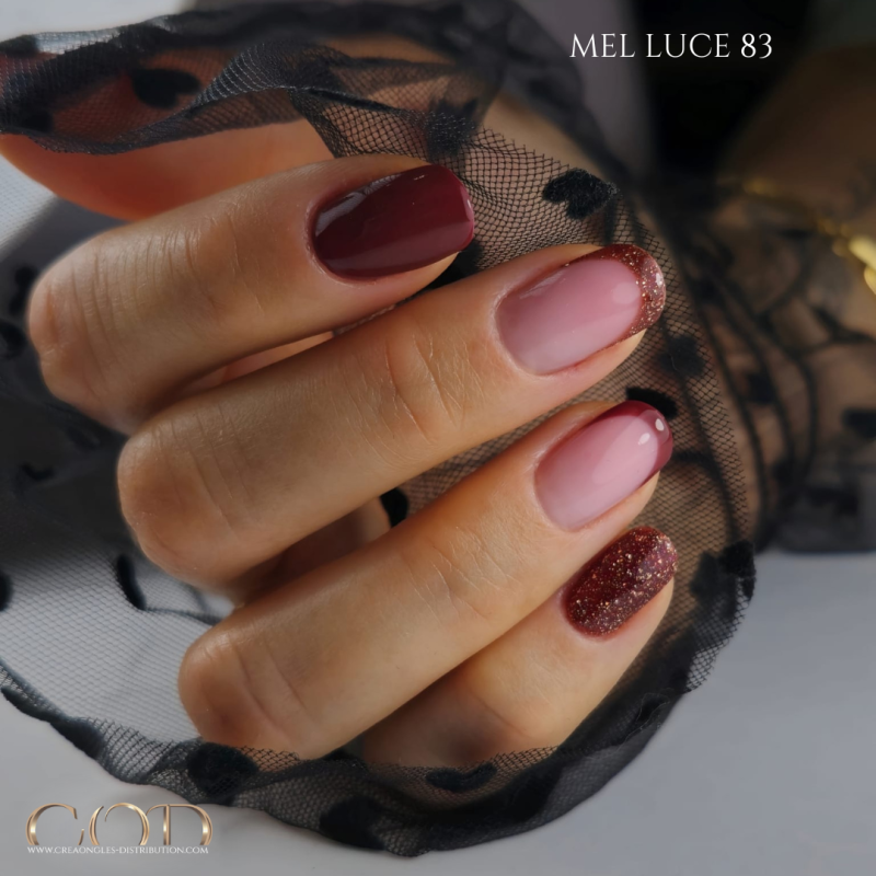 Oval fait avec le My Color Reflect Disco