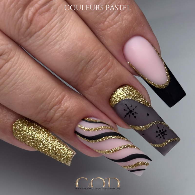 Square fait avec le My color Glass Black 