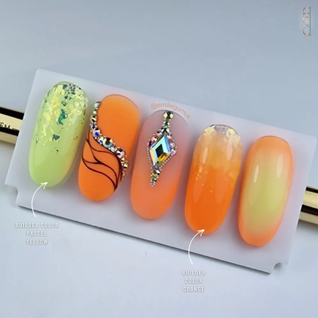 Capsules d'ongles avec les Builder Color Pastel Yellow et Orange Capsules d'ongles avec les Builder Color Pastel Yellow et Orange
