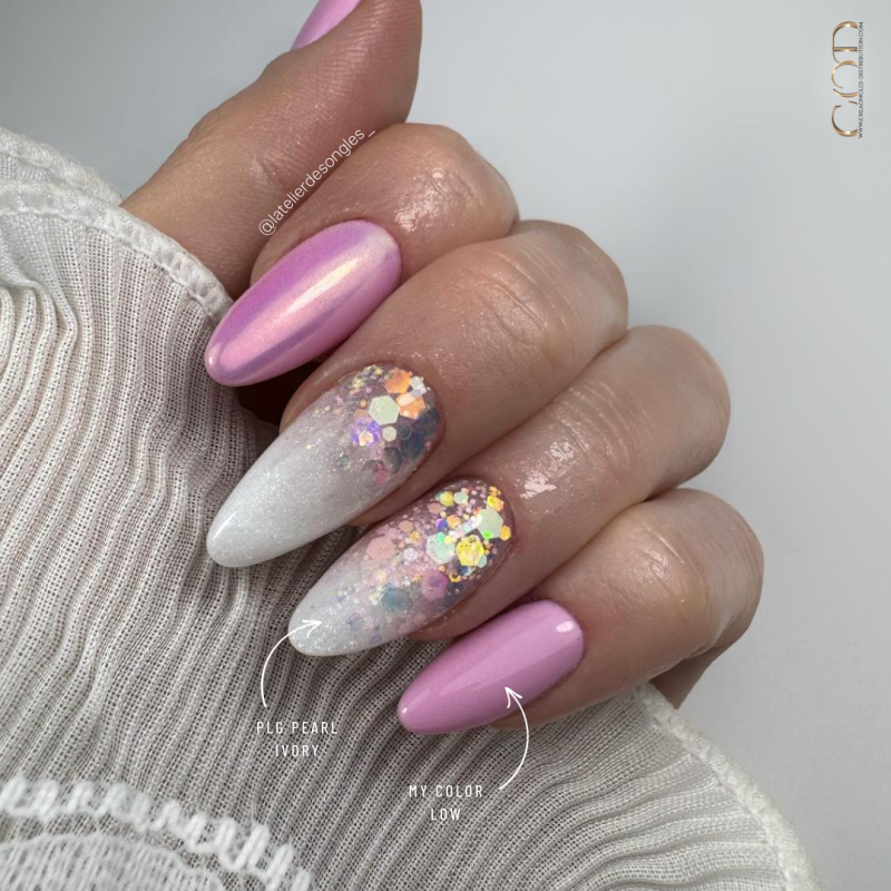 Pose avec le Pro Liquid Gel Pearl Ivory et le My Color Low