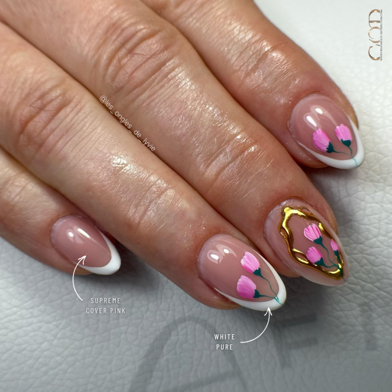 Pose amande avec le Supreme Cover Pink et le White Pure en french