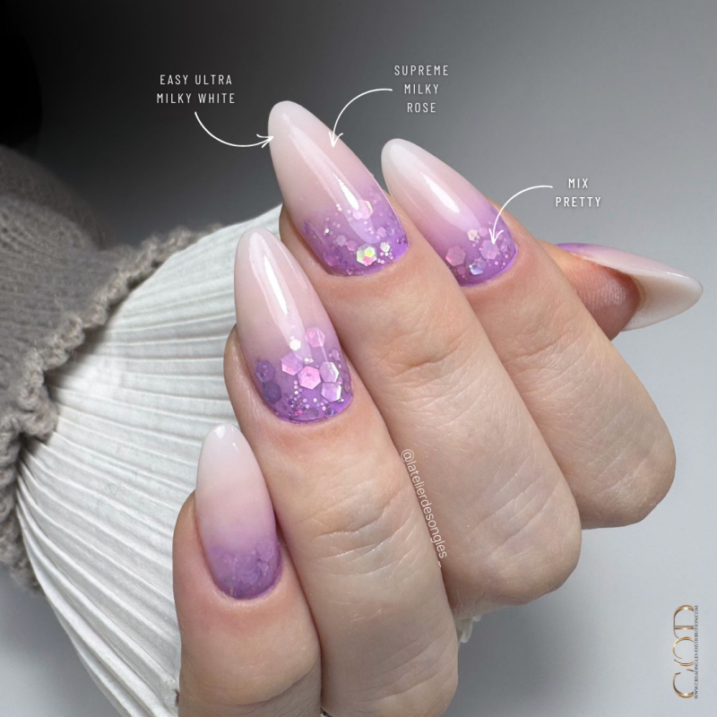 Pose en amande avec le Supreme Milky Rose et le Easy Ultra Milky White en cutiglitter et le Mix Pretty