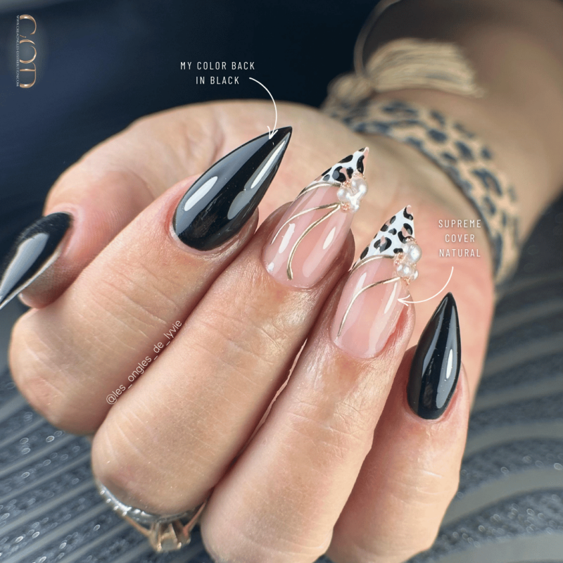 Pose stiletto avec le Supreme Cover Natural et le Painting Black en nail art