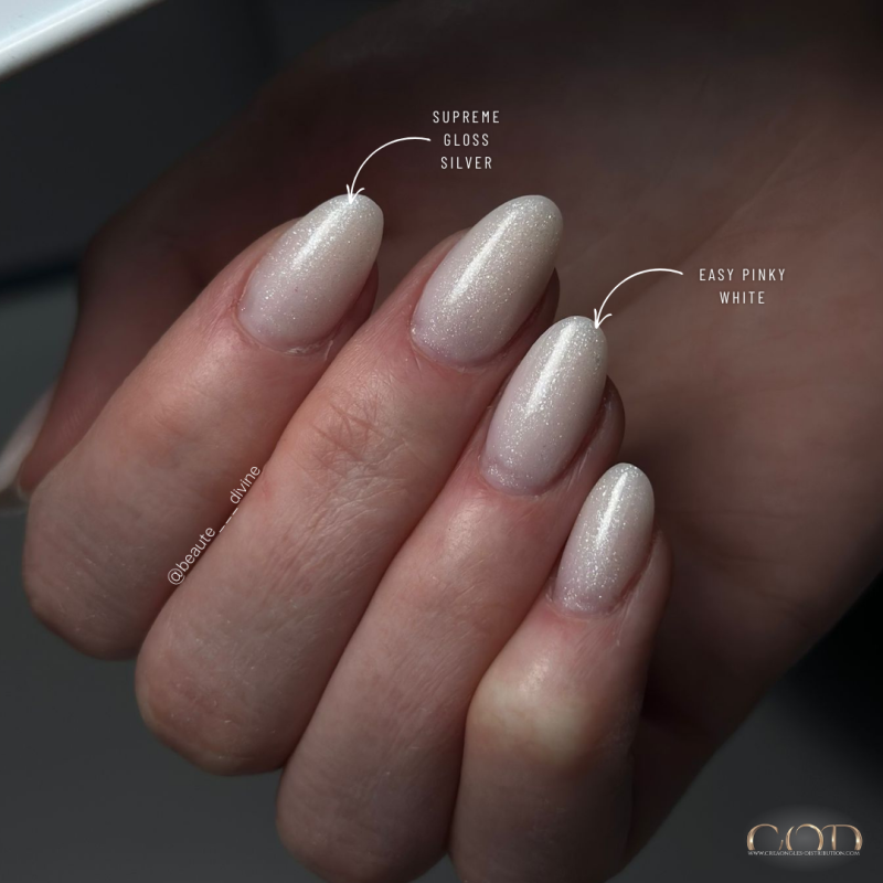 Pose en amande avec le Easy Pinky White et la Supreme Gloss Silver