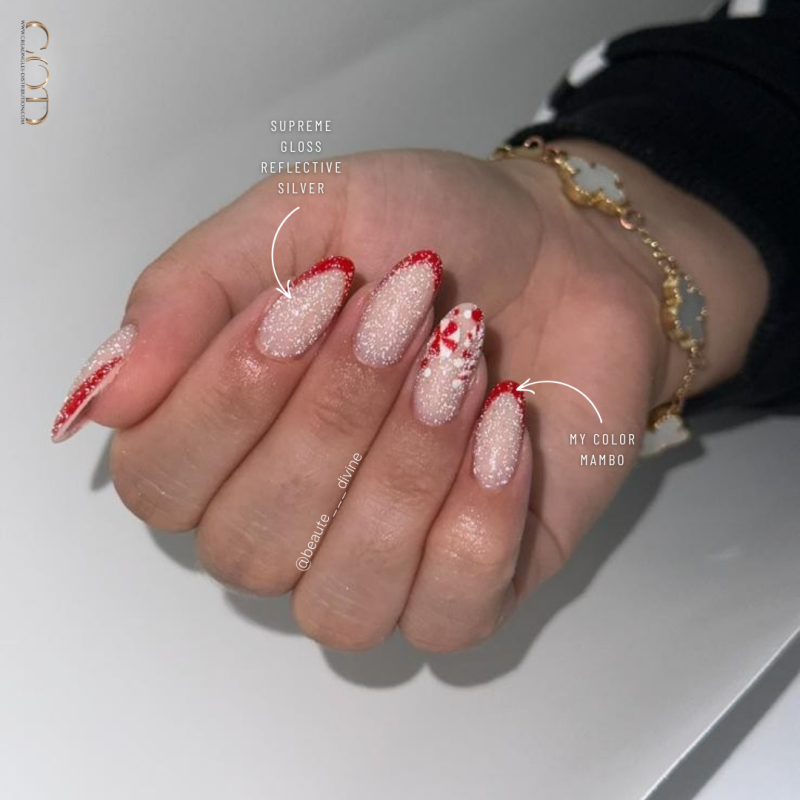 Pose en amande avec le My  Color Mambo en french et la Supreme Gloss Reflective Silver avec le flash