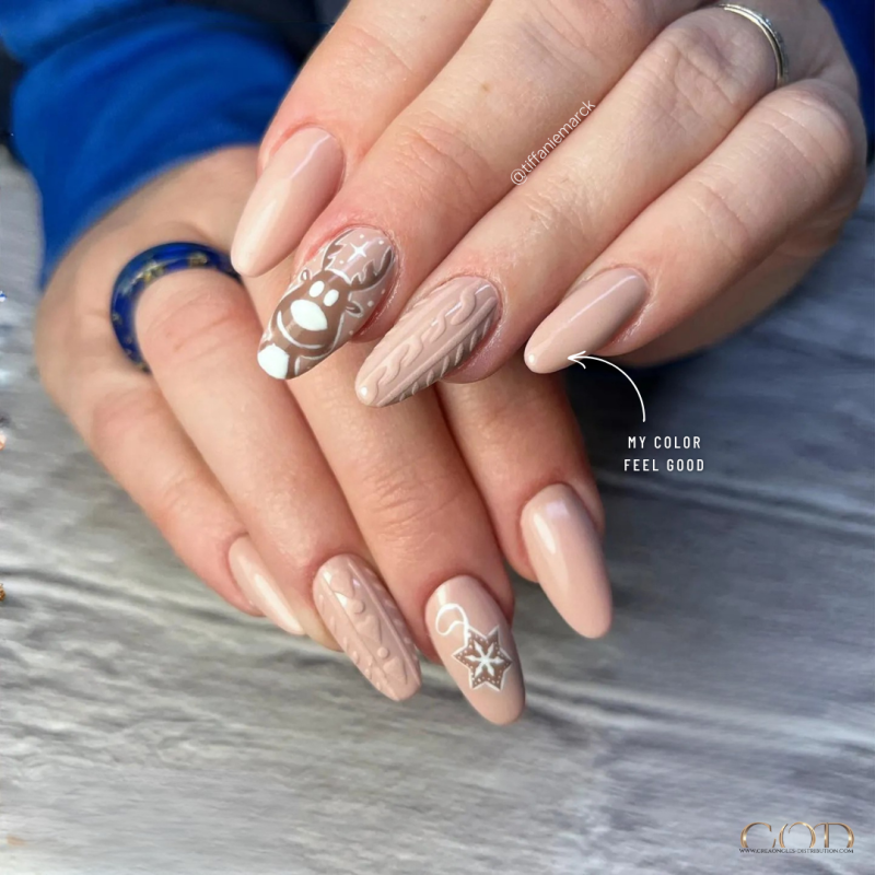 Pose en amande nude beige avec le My Color Feel Good