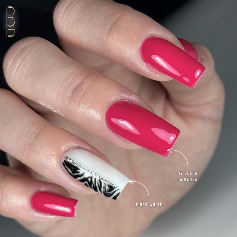 Pose en carrée avec le My Color La Bamba et le Fiber White