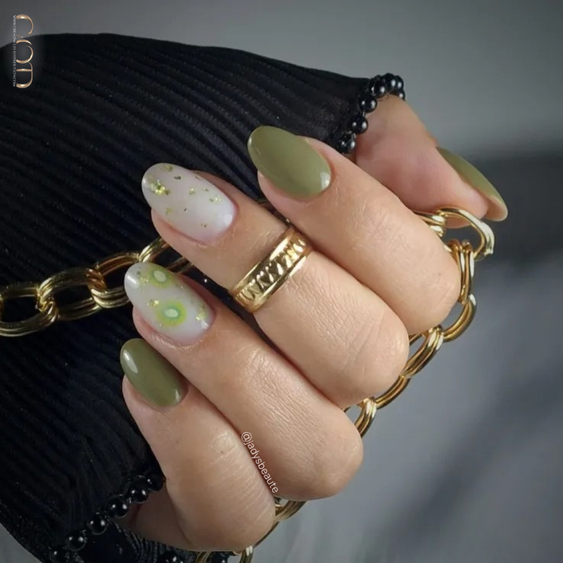 Pose amande avec le My Color Military