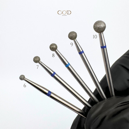 Comparatif des tailles dont l'Embout diamant N°8