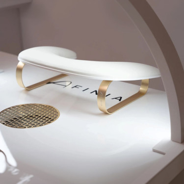 Repose Main Afinia Luna image de couverture