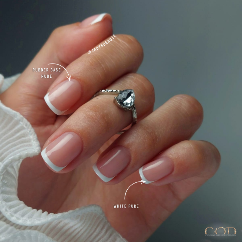 French faites avec la rubber base nude