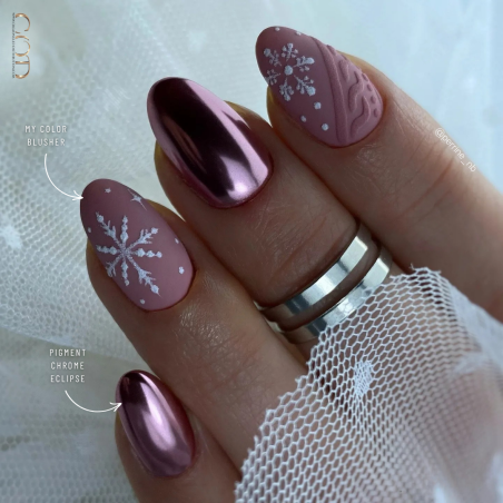 Pose amandes avec le My Color Blusher et le Pigment Chrome Eclipse