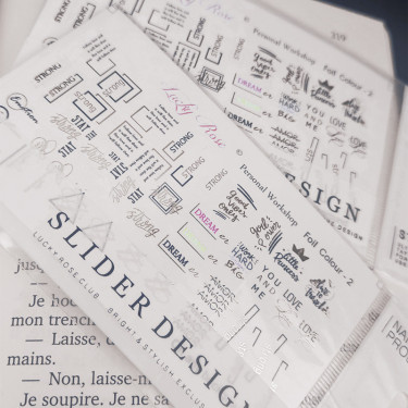 Water Decal 37 image de couverture