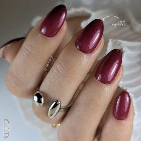 Pose en amande avec le My Color Wonderwall