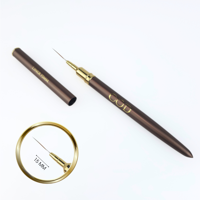 Pinceau liner 15mm entier + zoom sur pointe