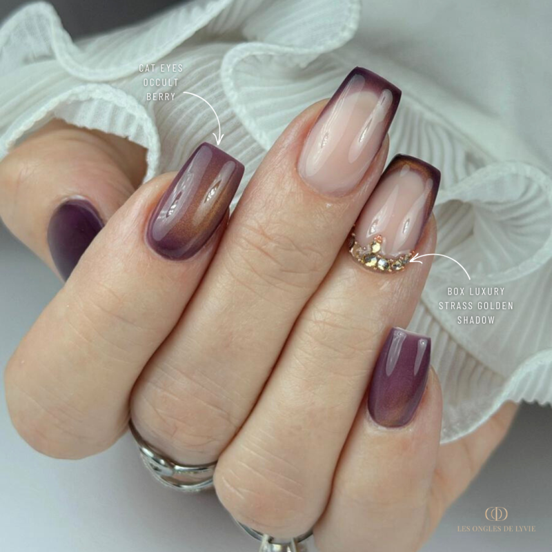 Pose carrée avec le My Color Cat Eyes Occult Berry