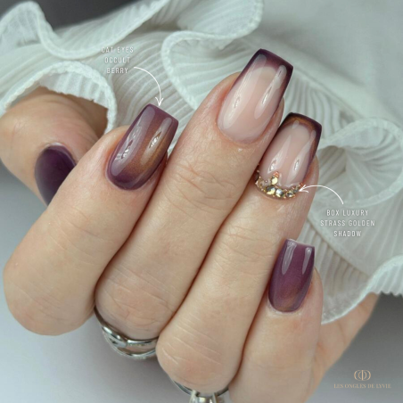 Pose carrée avec le My Color Cat Eyes Occult Berry