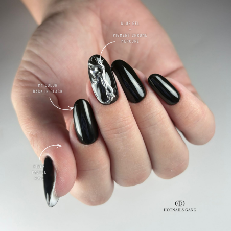 Pose amande avec le My Color Back In Black