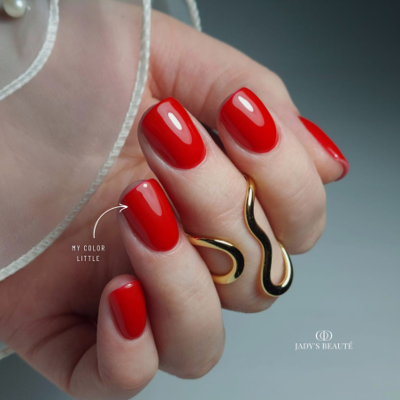 Pose ovale avec le My Color Little Red