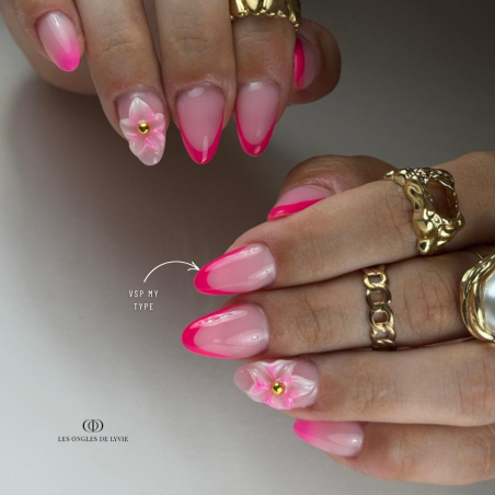 Pose en amandes avec le vernis semi permanent My Type rose néon