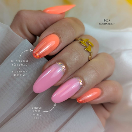 Pose en amandes avec le gel Builder Color Neon Corail