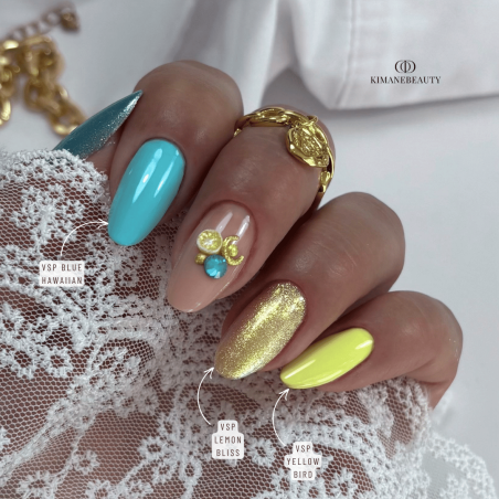 Pose en amandes avec le vernis semi permanent Yellow Bird jaune pastel néon