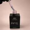 Ouverture du flacon de la finition Supreme Gloss Baby Rose